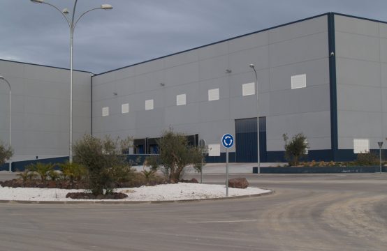 Nave Logística 8.414 ᵐ² M10A3 Polígono Industrial  Jesús Menchero García Borox-Toledo